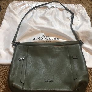 Gorgeous army green Coach bag crossbody hobo